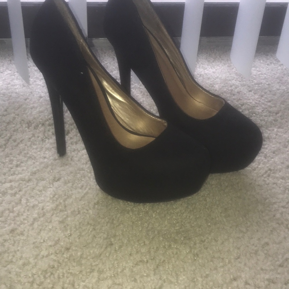 Charlotte Russe Pumps
